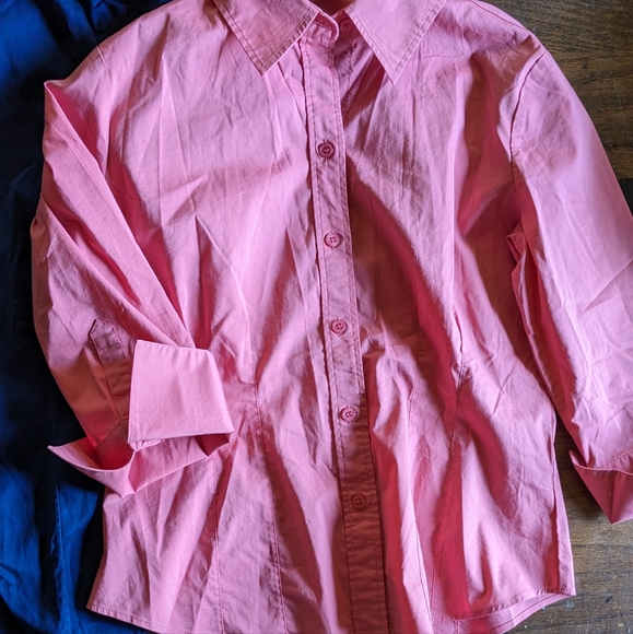 Lot of 4 Womens Sz S M Shirts Tops Short Sleeve Button - Picture 11 of 12